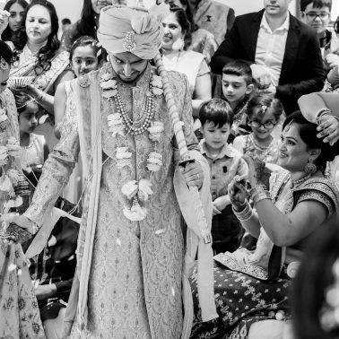 willesden mandir hindu wedding photographer olivinestudios 50